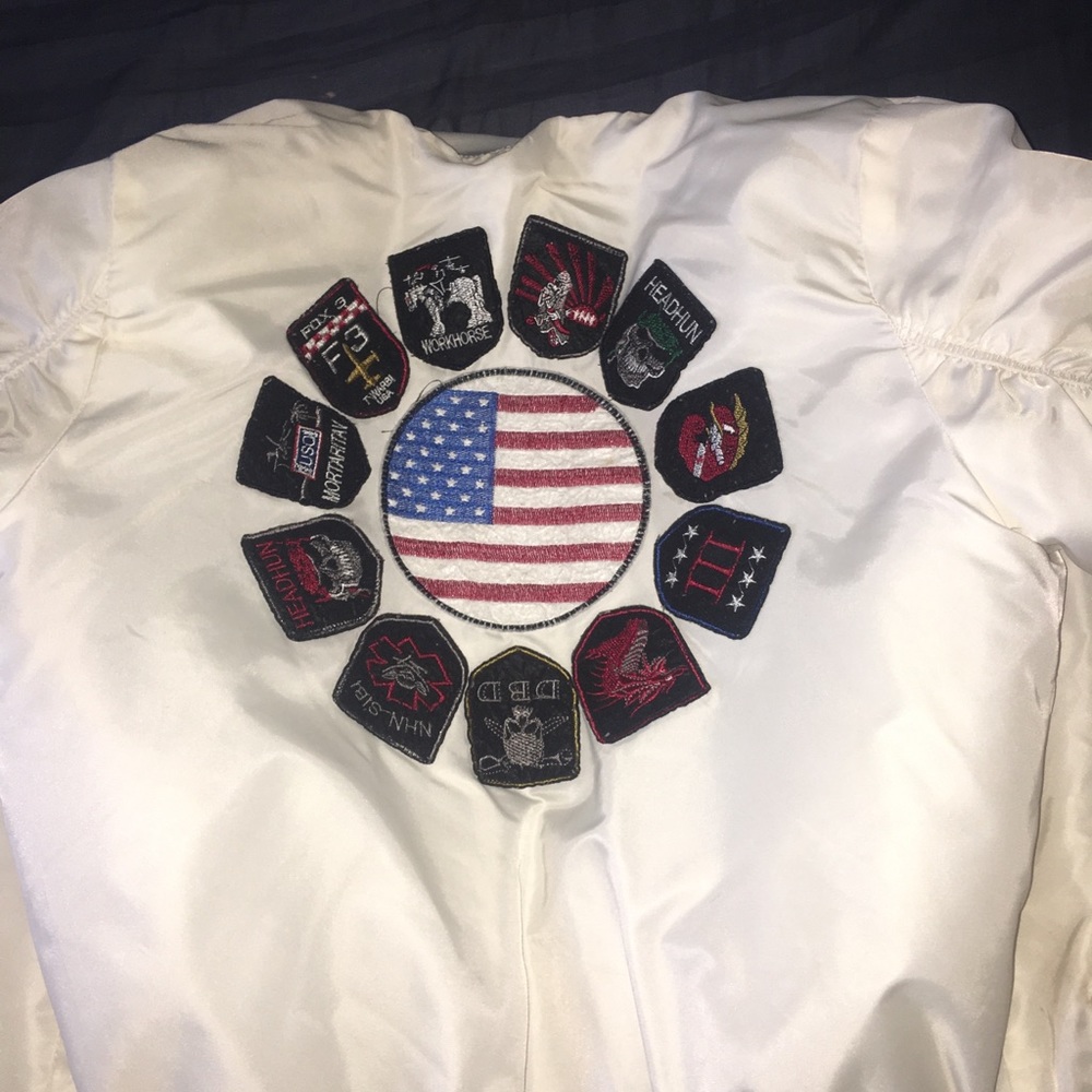 Flight jacket - Picture 3 of 3